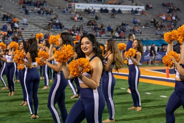 110423_Home_Coming_UTEP_Game_LM-14---Medium.jpg
